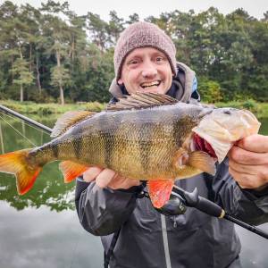 Tubenbarschh am Kanal