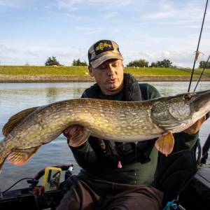 Erste Fahrt mit der Moby Grundel, einem pottenhösslichen Köder, den bestimmt noch niemand nebnutzt hat in diesem Gewässer!