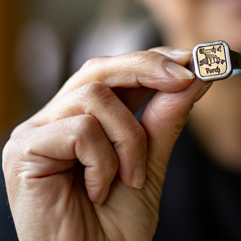 Fischerring der Church of Perch